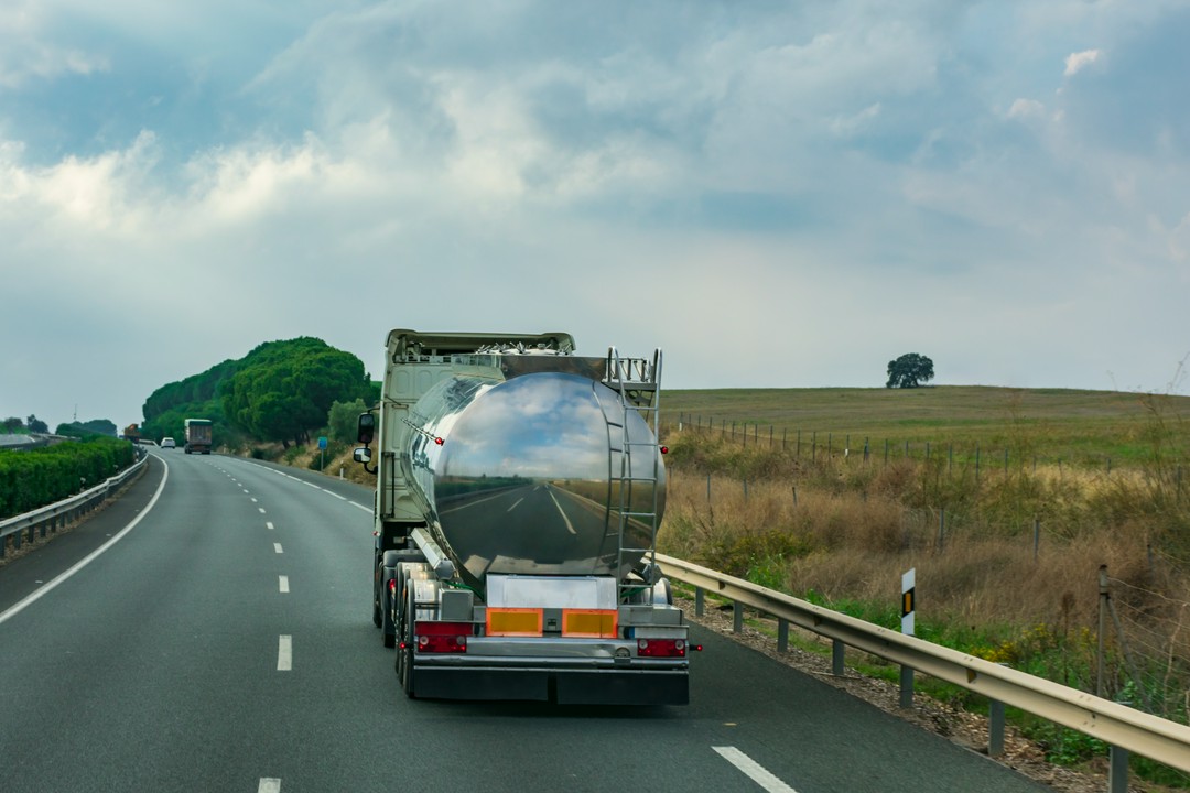 ladunek-plynny-transport